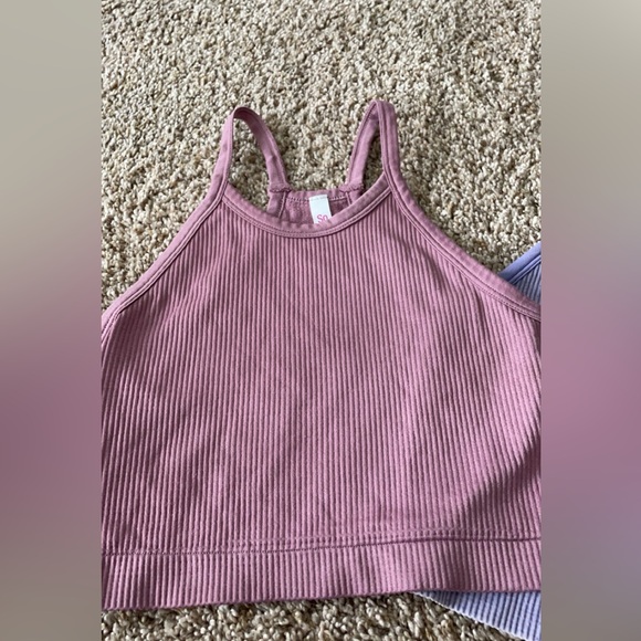 Two pack ribbed tank tops. No stains and or breakage in the tops. - Picture 3 of 4